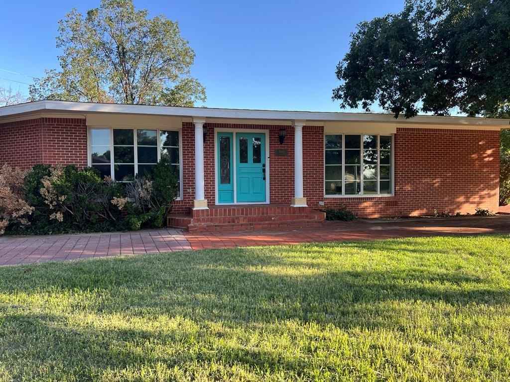 3100 El Paso Ave  