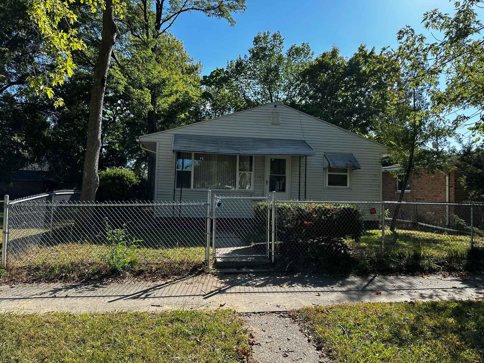 429 Pleasant Ave  