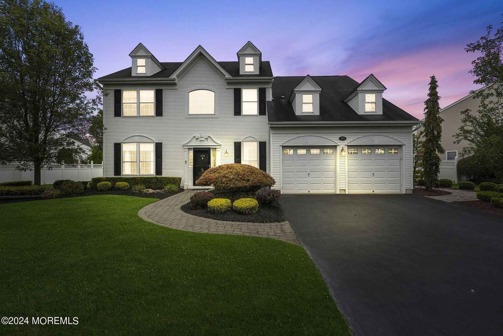 329 Fordham Pl  