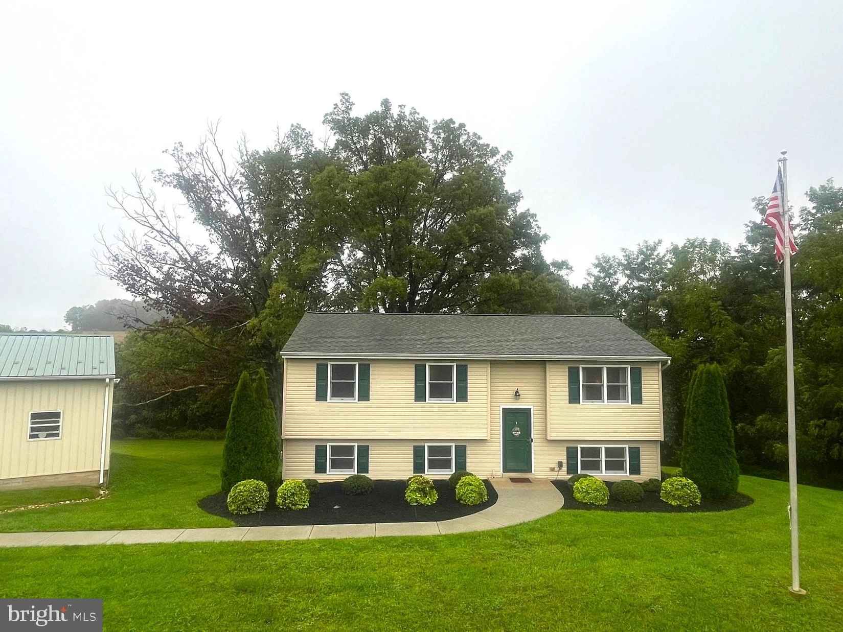 1803 Gillis Rd  