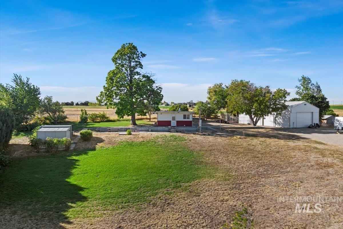 18999 Chicken Dinner Rd  