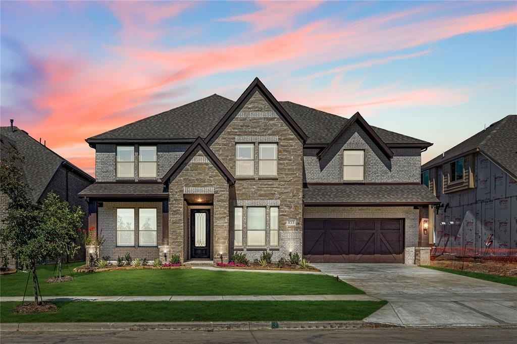 833 Daisy Cor Dr  