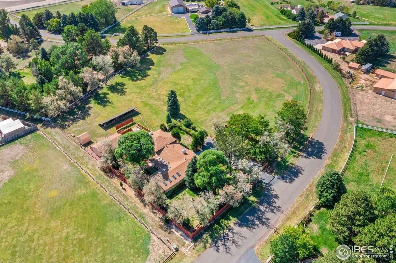 16904 Longs Peak Rd  