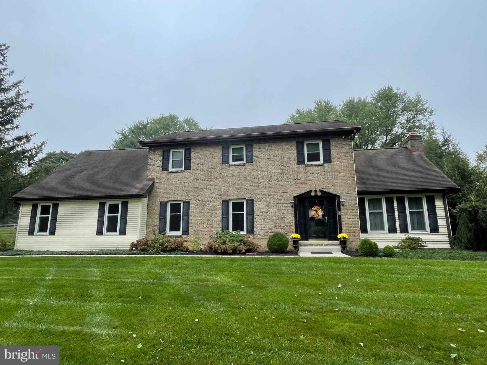 106 Maple Ln  