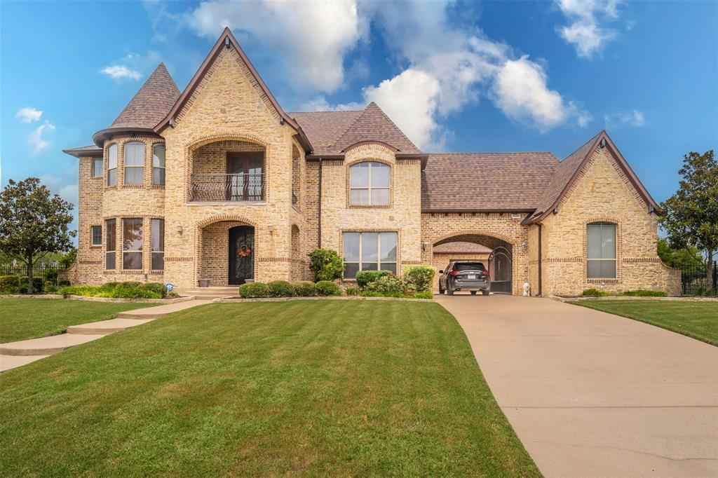1049 Kingsbridge Ln  