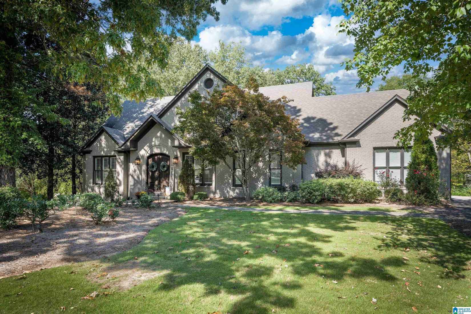 500 CASTLEBRIDGE Ln  
