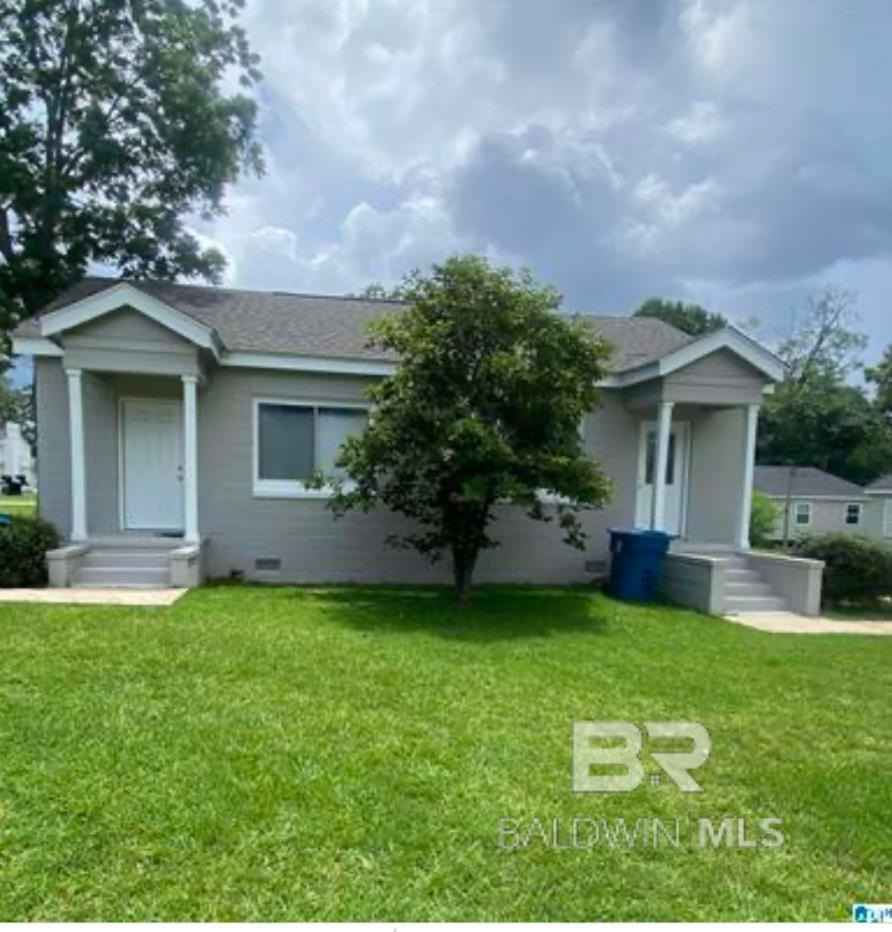 330 Belleview Ave  