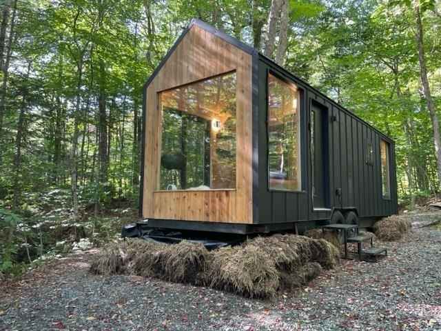 74 Sylvan Rdg Rd  