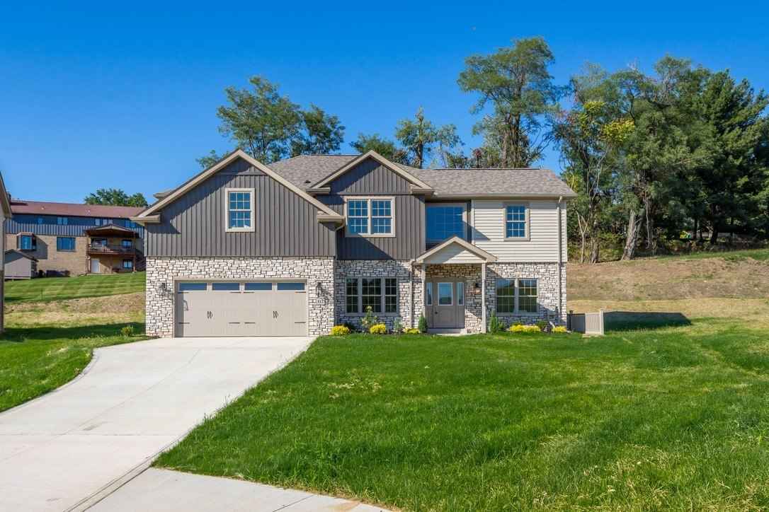 112 Harrowgate Ln  
