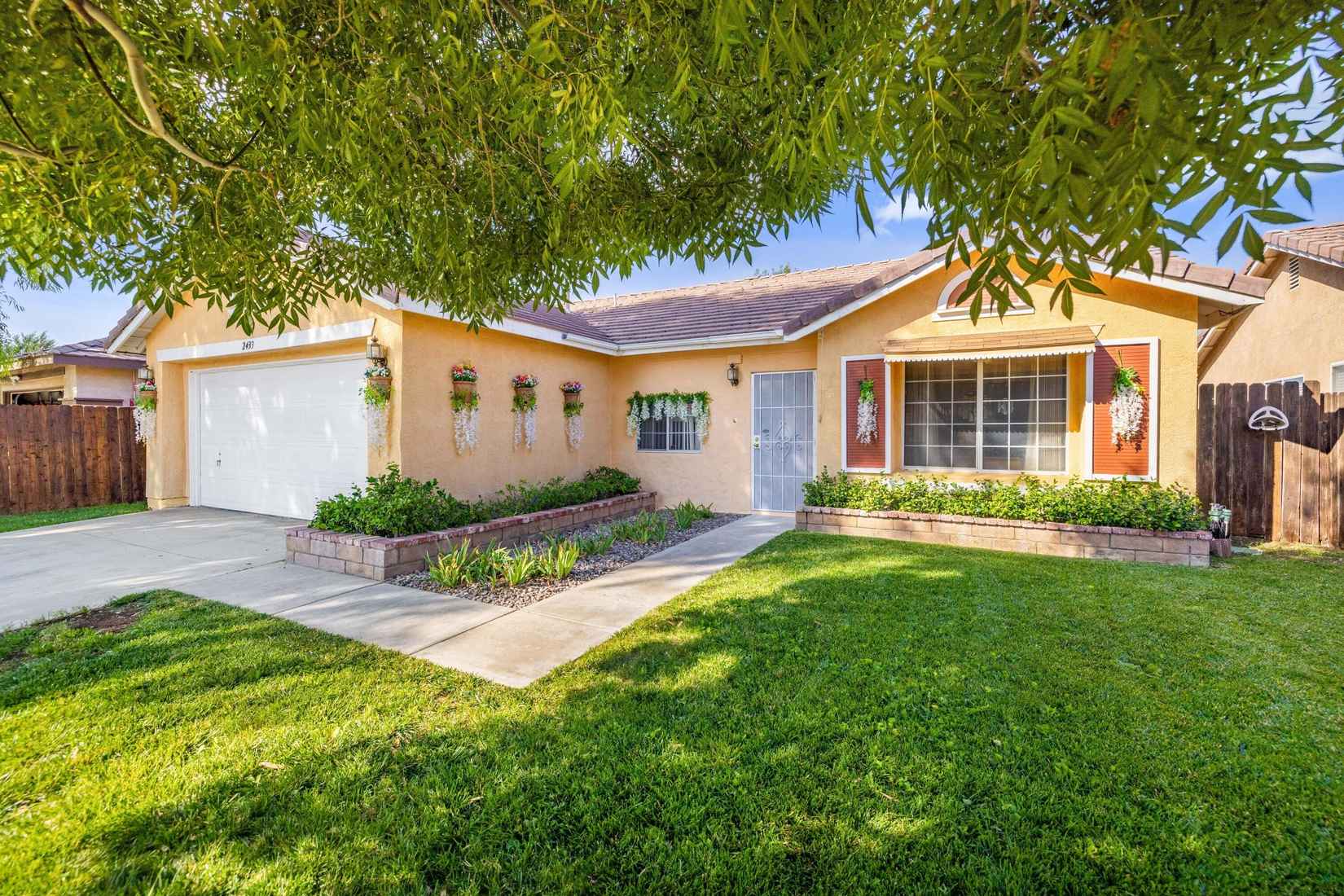 2433 Tierra Ct  