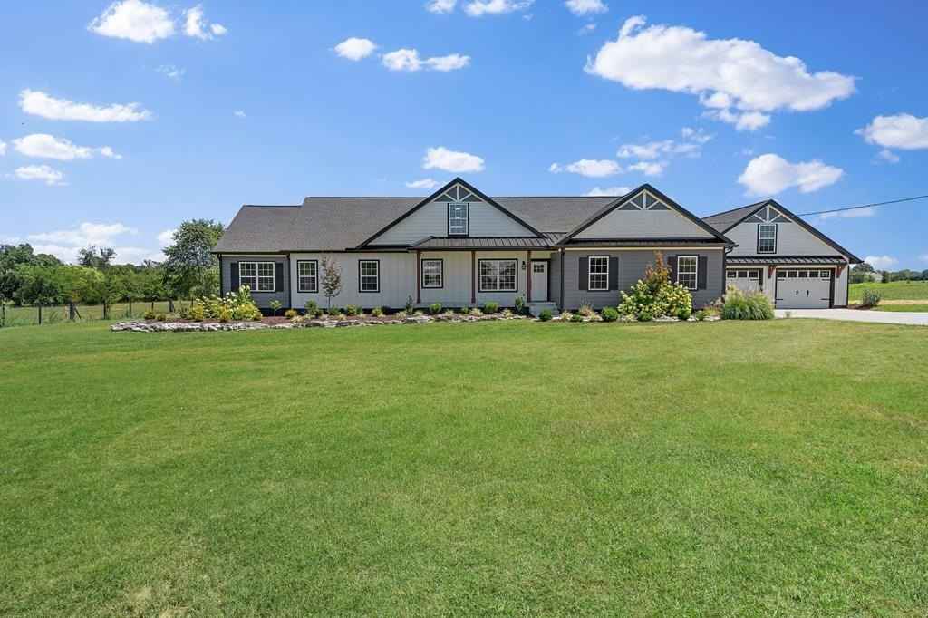 203 Moore Rd  