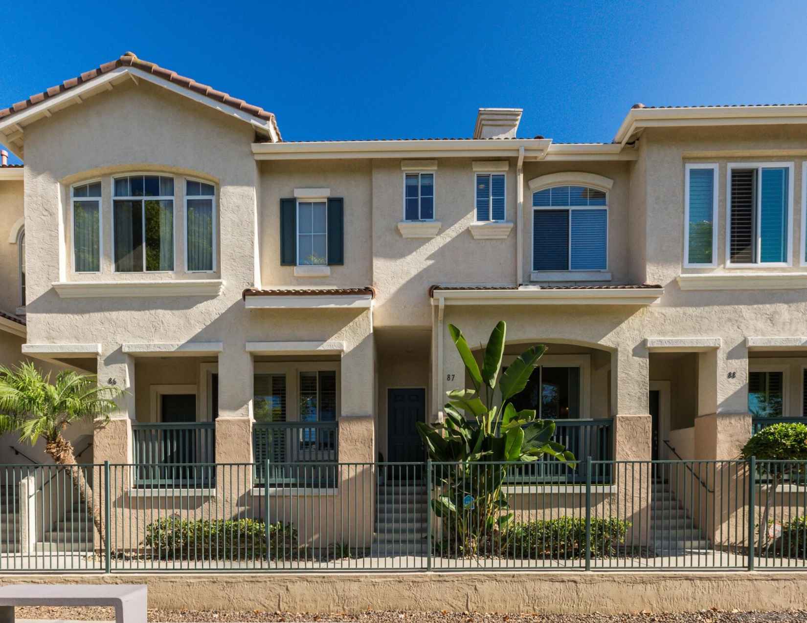 966 Camino de la Reina Unit 87  