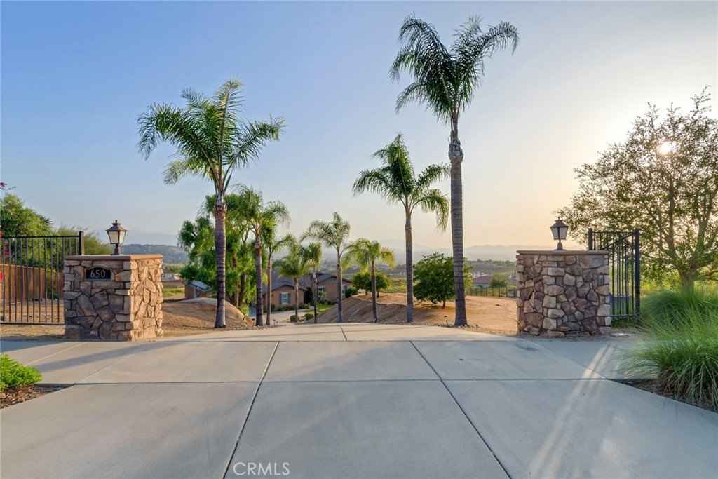 650 Crystal Mtn Cir  