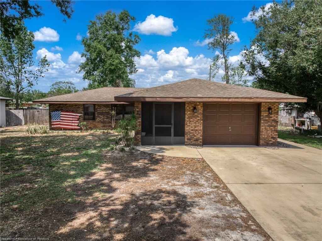 127 Sparrow Ave  
