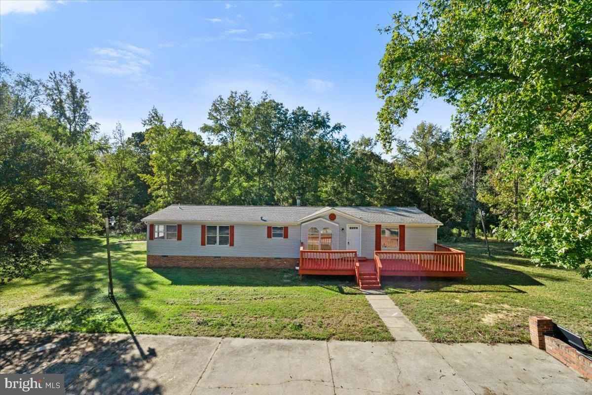 8154 Lakeview Dr  