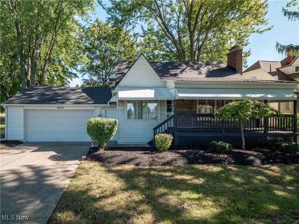 3605 Ctr Rd  