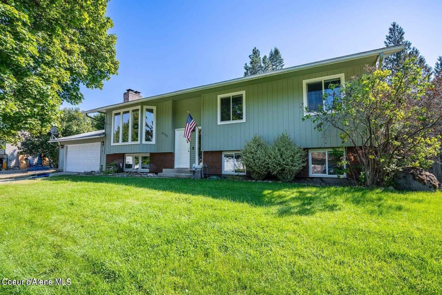 12238 W Parkview Dr  