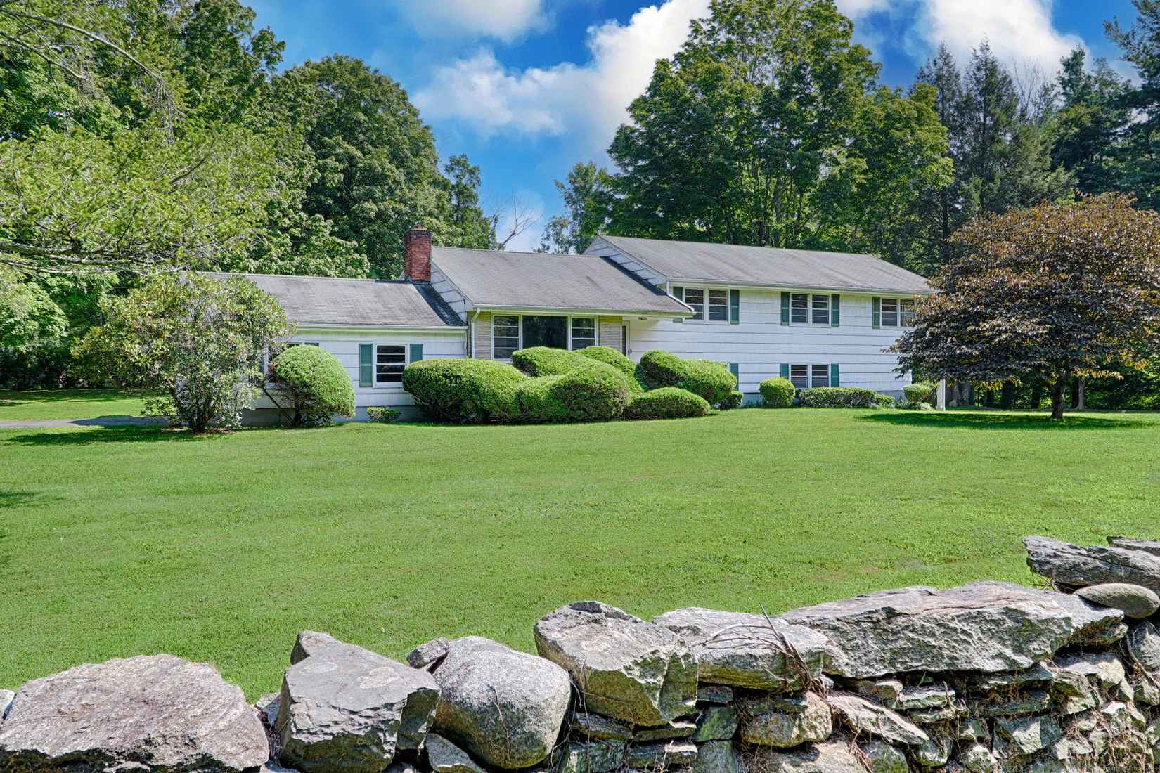 24 Easton Rd  
