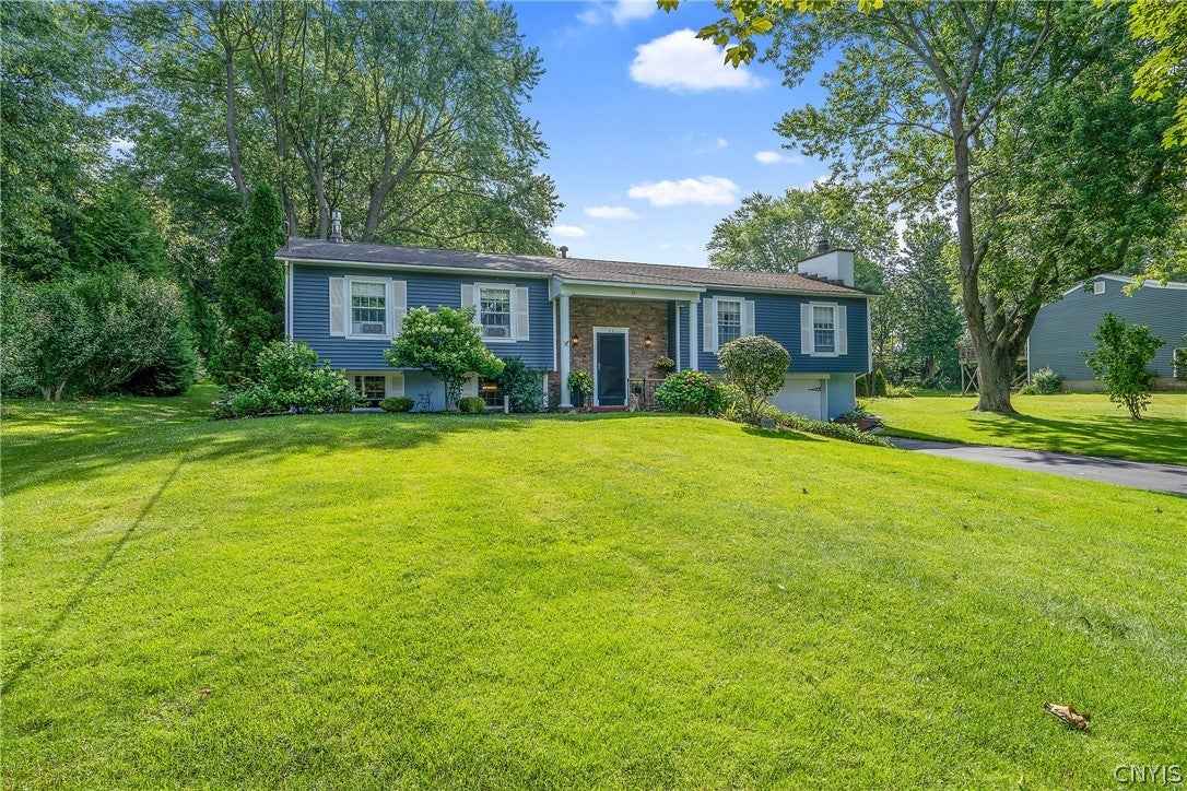 52 Highmore Dr  