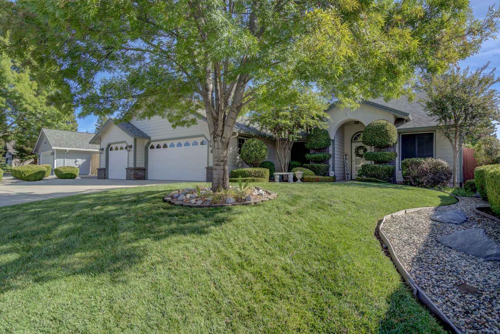 3227 Dartford Dr  