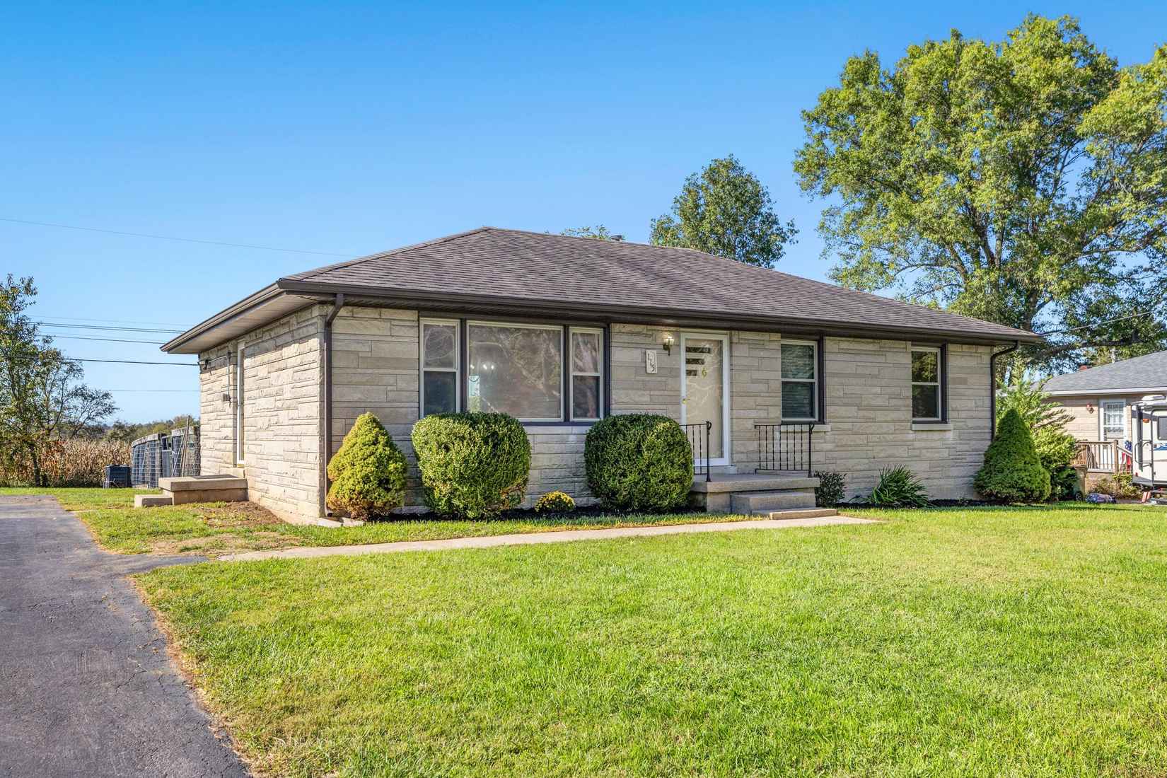 115 Highview Dr  