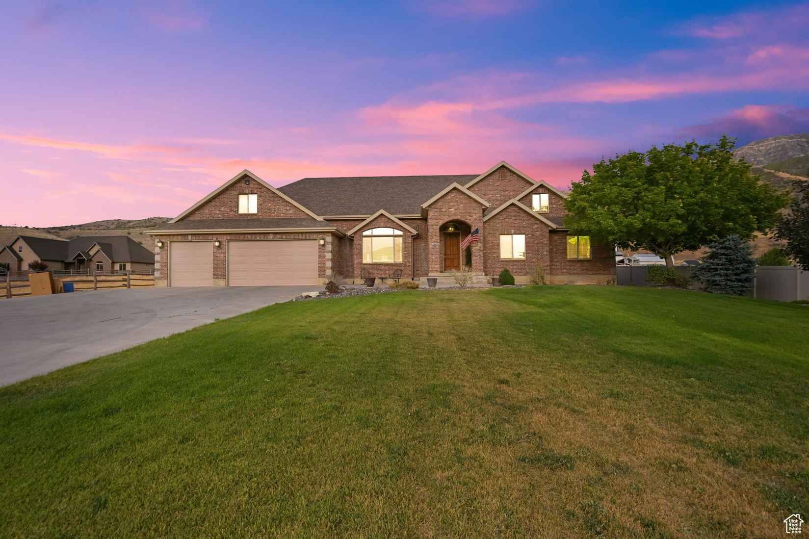 7332 N Old Hwy 91  