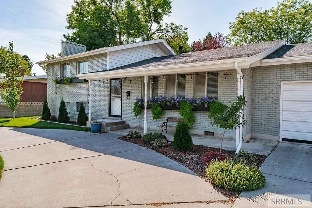 1118 York Dr  