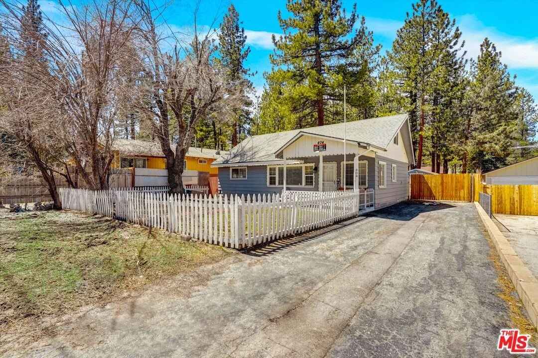 404 Oriole Dr  