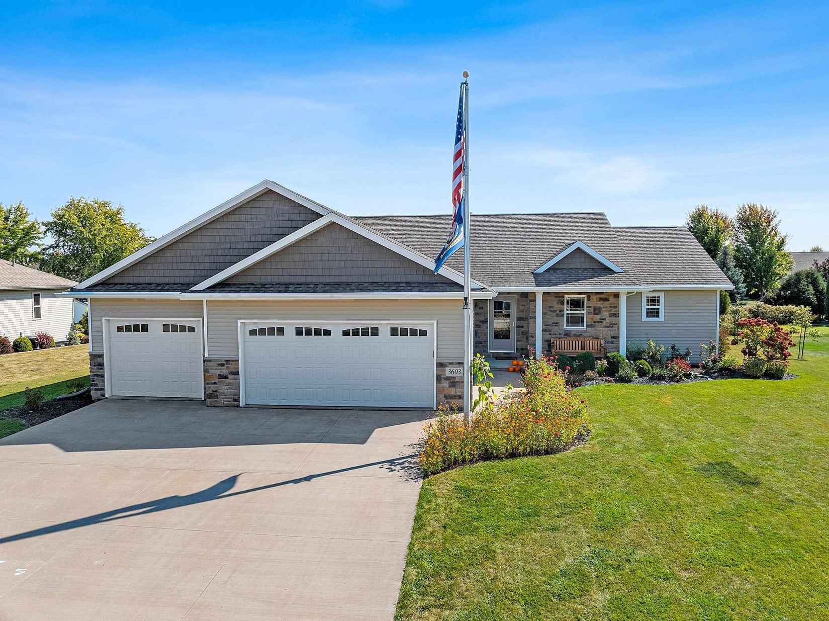 3603 Crocus Dr  