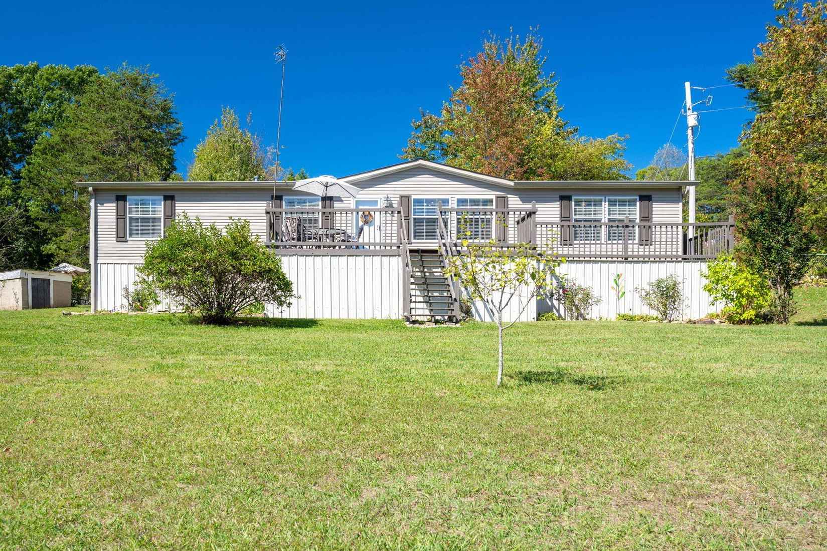 33 Harmon Rd  