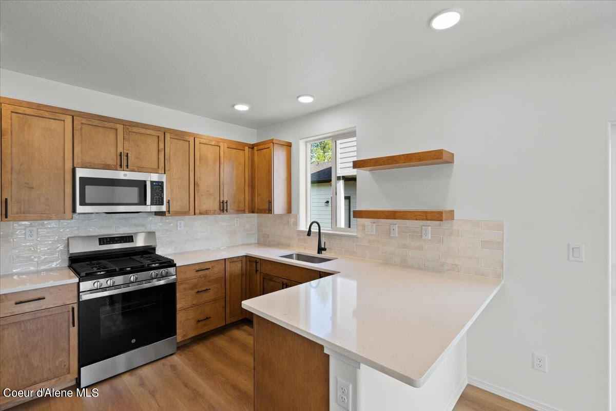 12821 N Genesis Blvd  