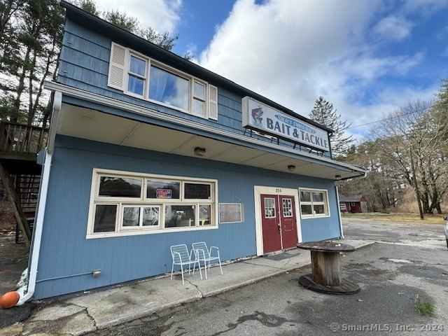 255 East St  