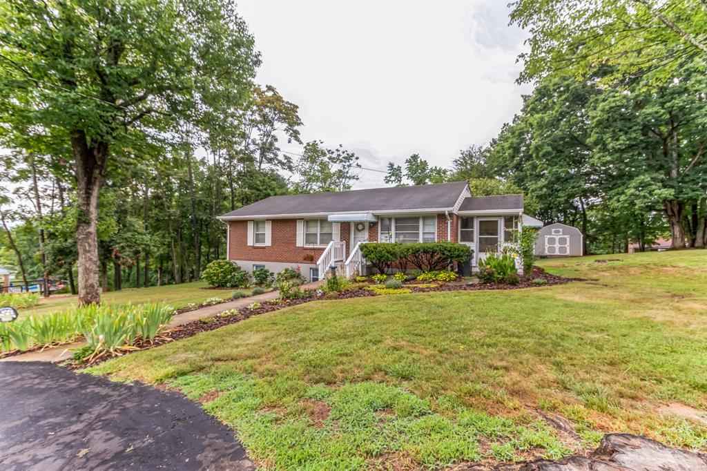 178 Eastview  
