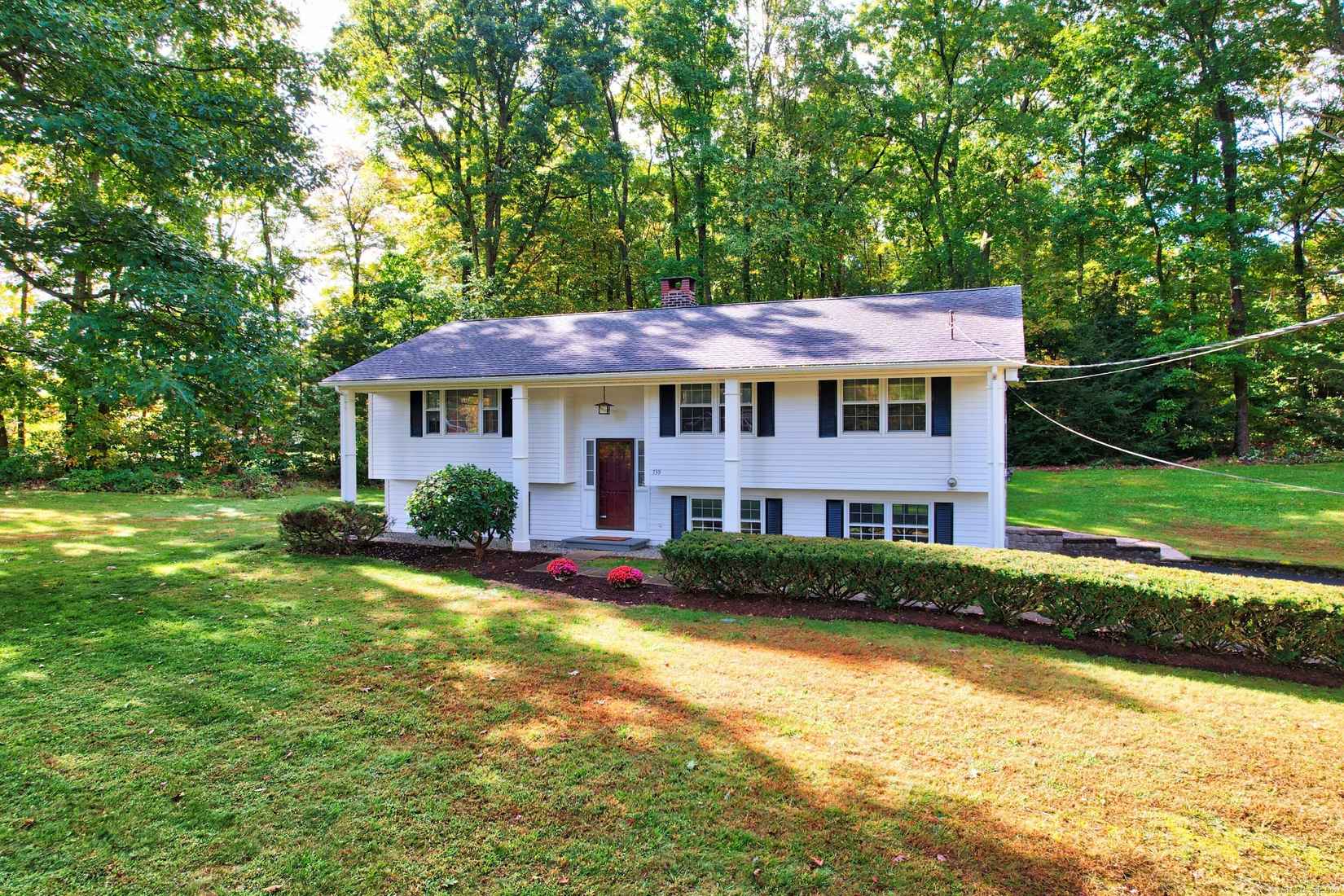 739 Walnut Hl Rd  