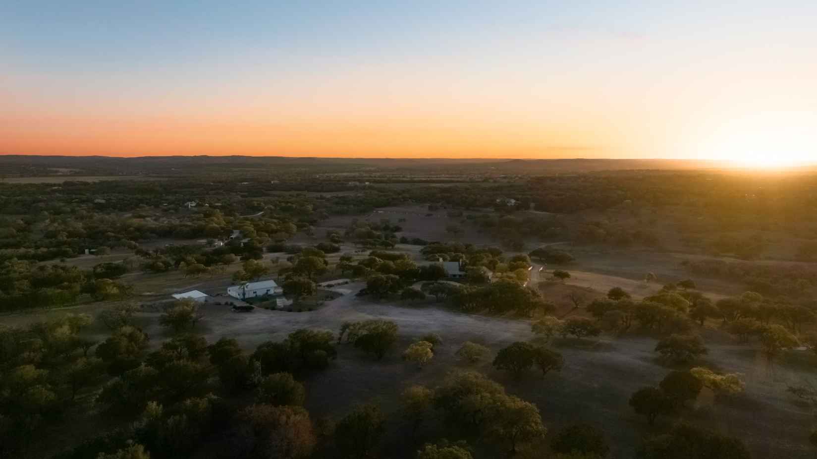 521 Bluff Creek Rd North  