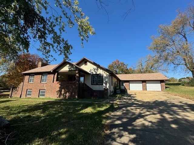 332 Maple St  