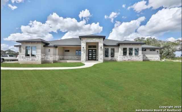 732 Salt Grass Trl  