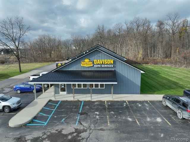 3163 N State Rd  