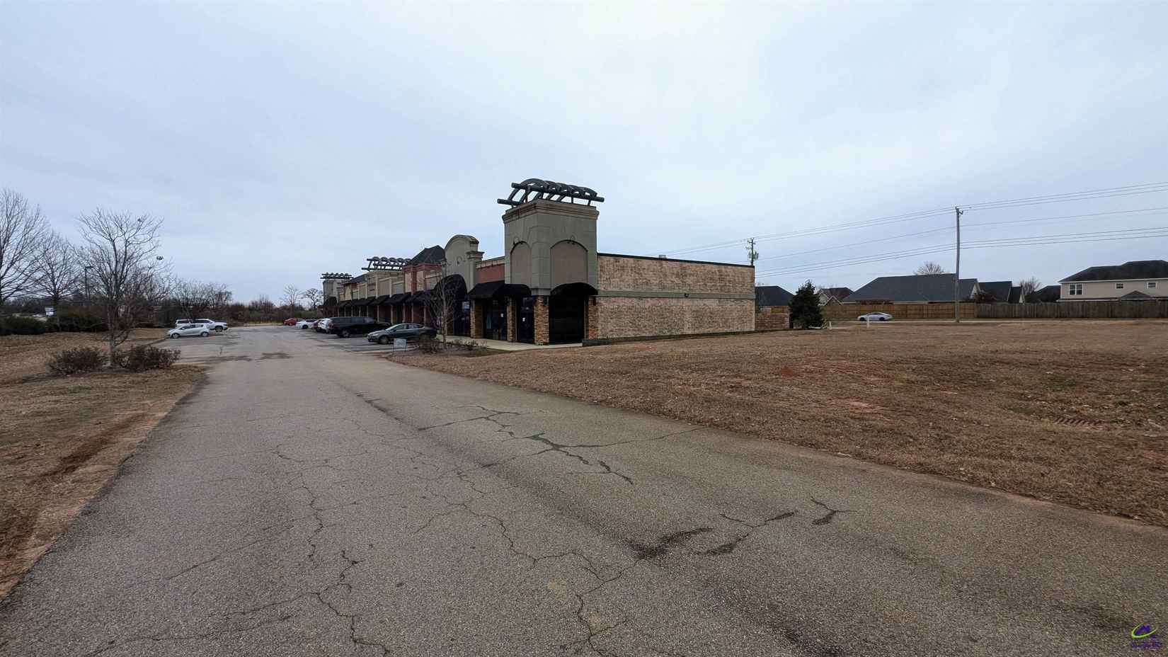 4851 Russell Parkway (Tract 1)  