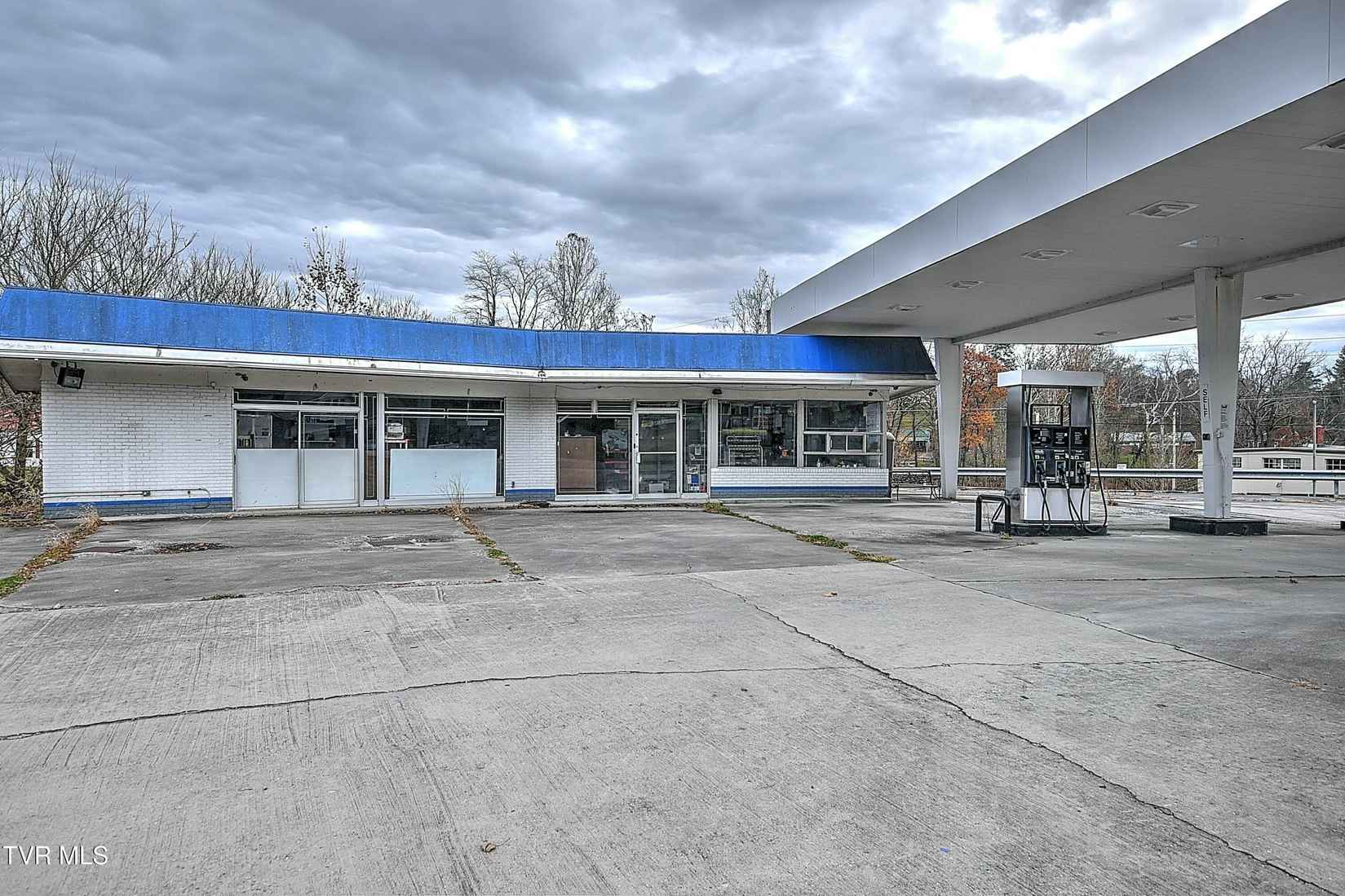 710 North Main St  