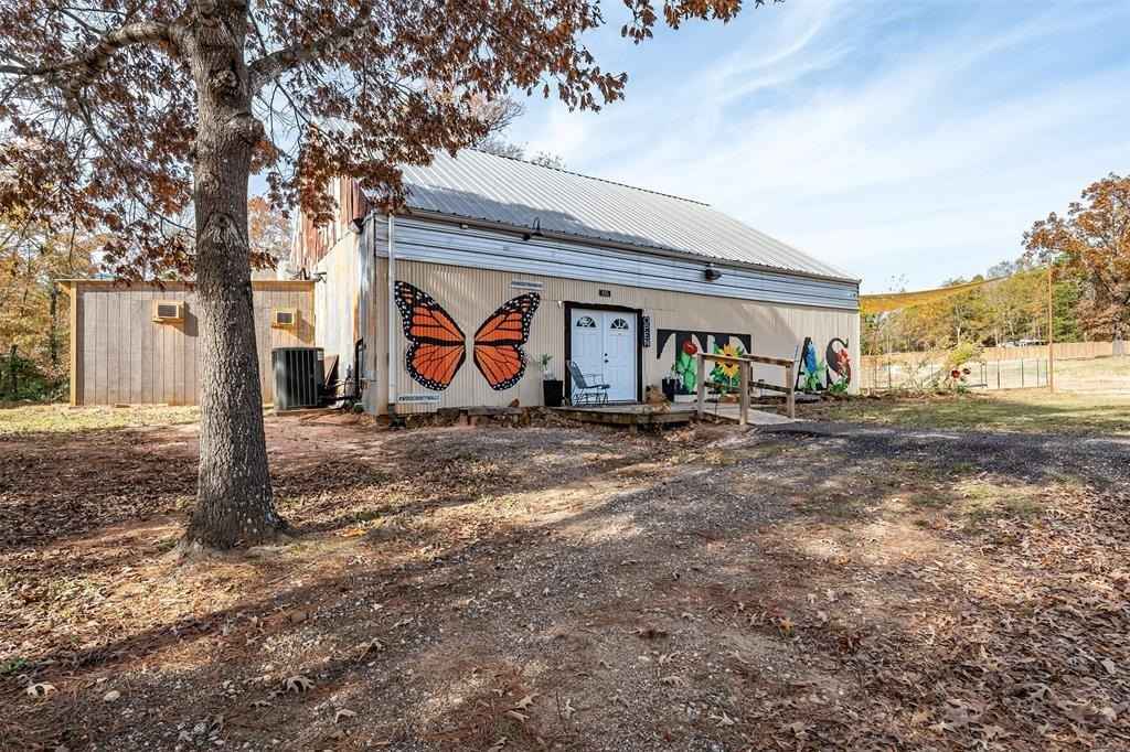 855 County Rd 3440  