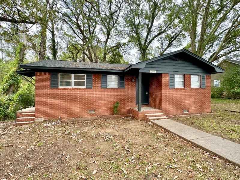 309 North Davis St  
