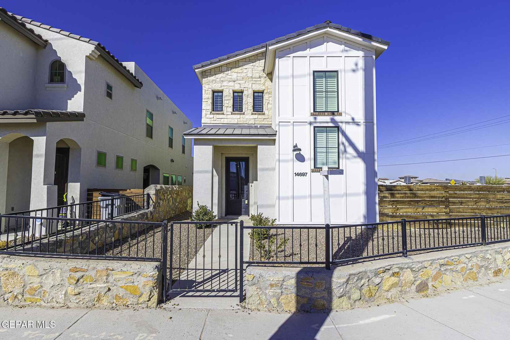 14697 Pebble Hls Blvd  