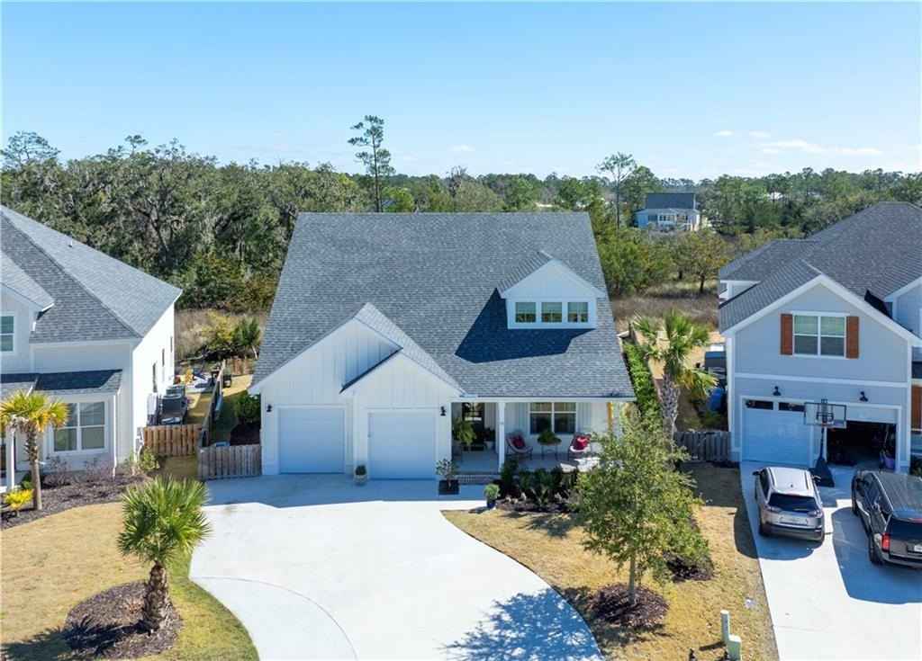 131 E Commons Dr  