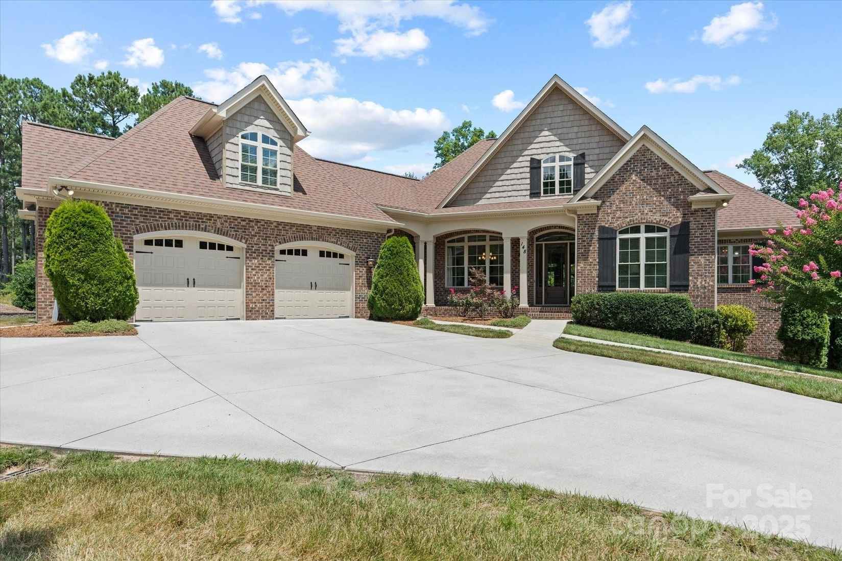 148 Winwood Cir  