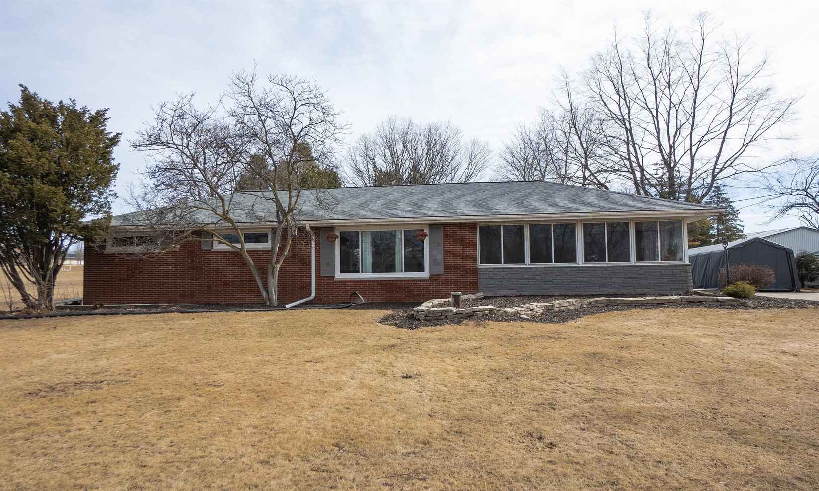 3436 County Rd W  