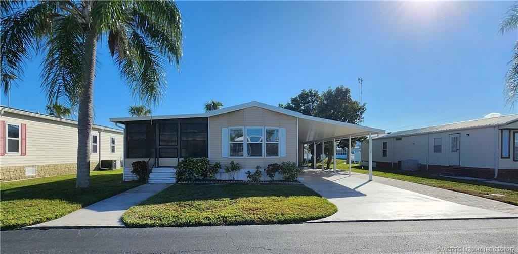 1601 US Highway 441 Hwy SE  