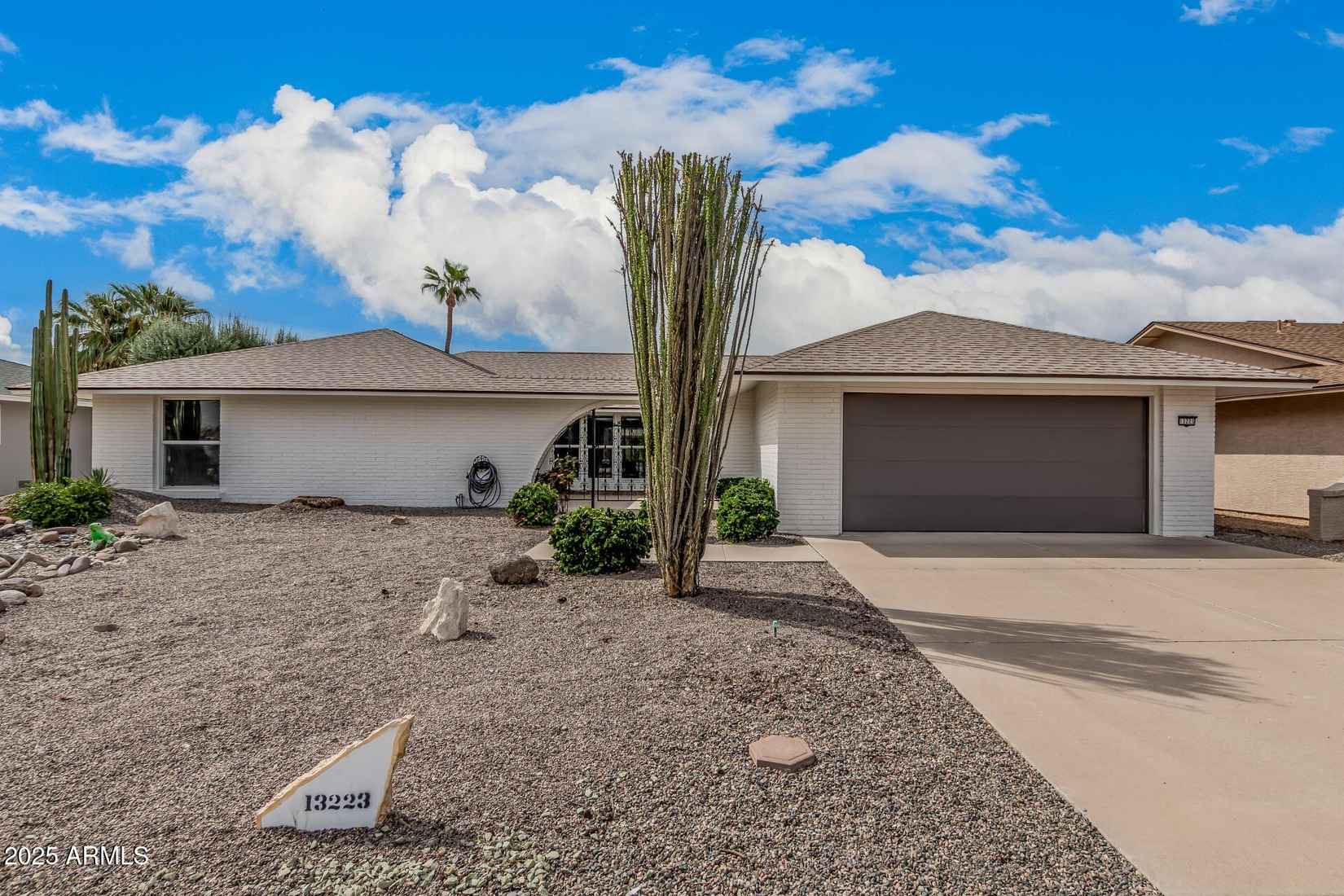 13223 W SHADOW HILLS Dr  