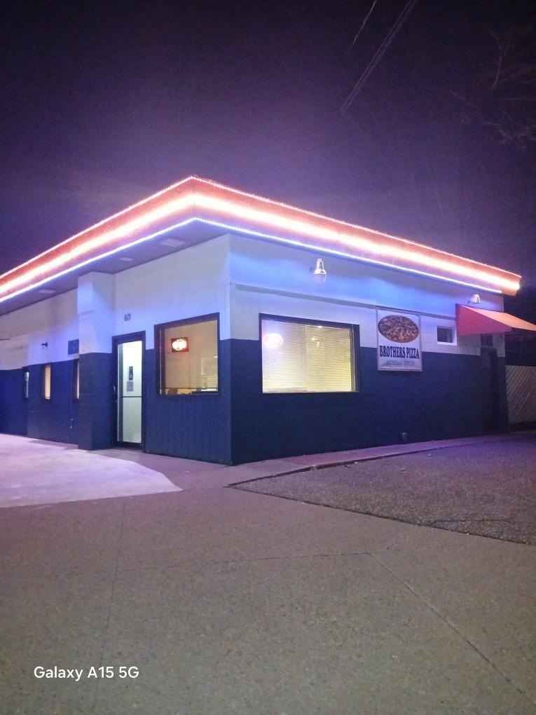 601 Main St  