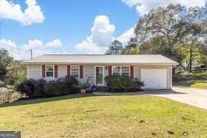 405 Wisteria  
